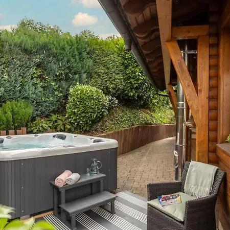 Panoramic Hot Tub, Bbq, View, Terrace * Gönnersdorf
