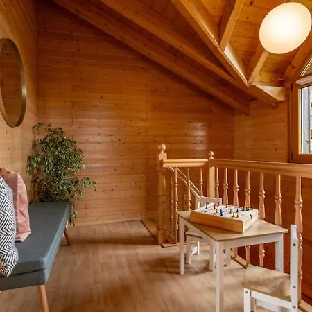 Panoramic Hot Tub, Bbq, View, Terrace בקתה *