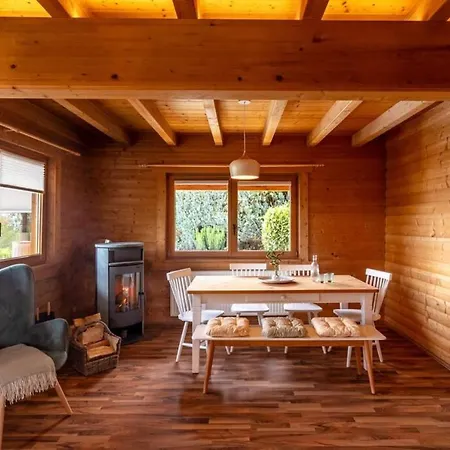 Panoramic Chalet Hot Tub, Bbq, View, Terrace